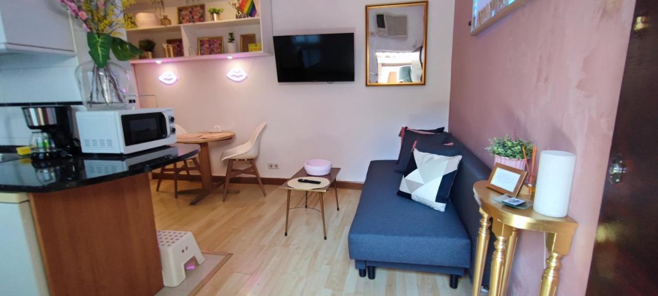 Mini Loft En Calle Amparo Madrid Buitenkant foto