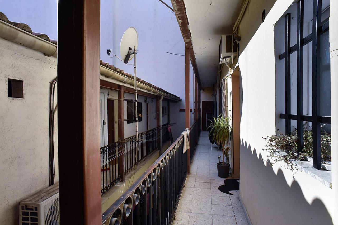 Mini Loft En Calle Amparo Madrid Buitenkant foto
